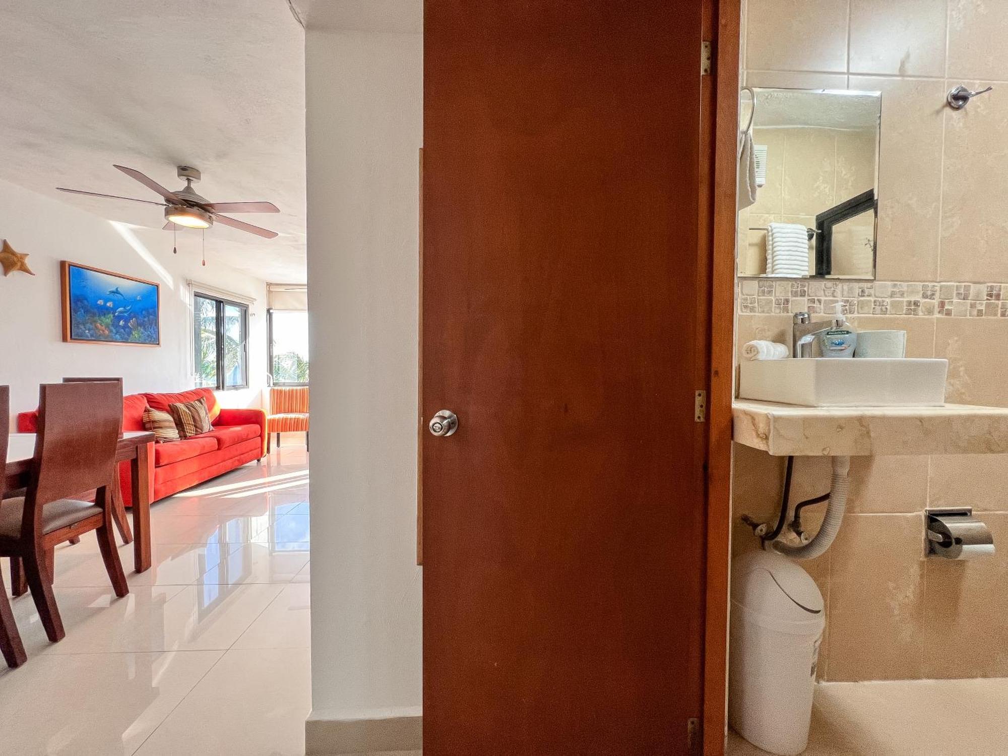 Bello Mar De Cancun, Beautiful 2Br 2Ba Condo Overlooking Beach Spectacular View! エクステリア 写真